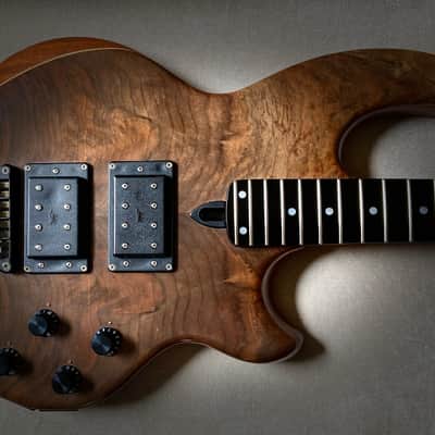 Wal Mk2 4-string (w/ Mk3 neck joint!) OHSC image 6