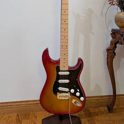 G&L Legacy USA 2002-2004 - Sunburst image 1