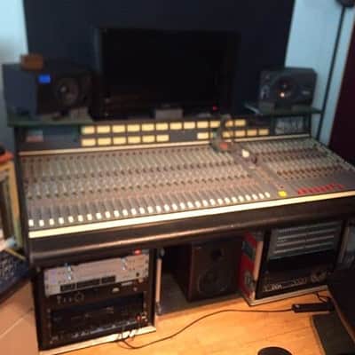 DDA D Series 30ch Analog Mixing Console image 4