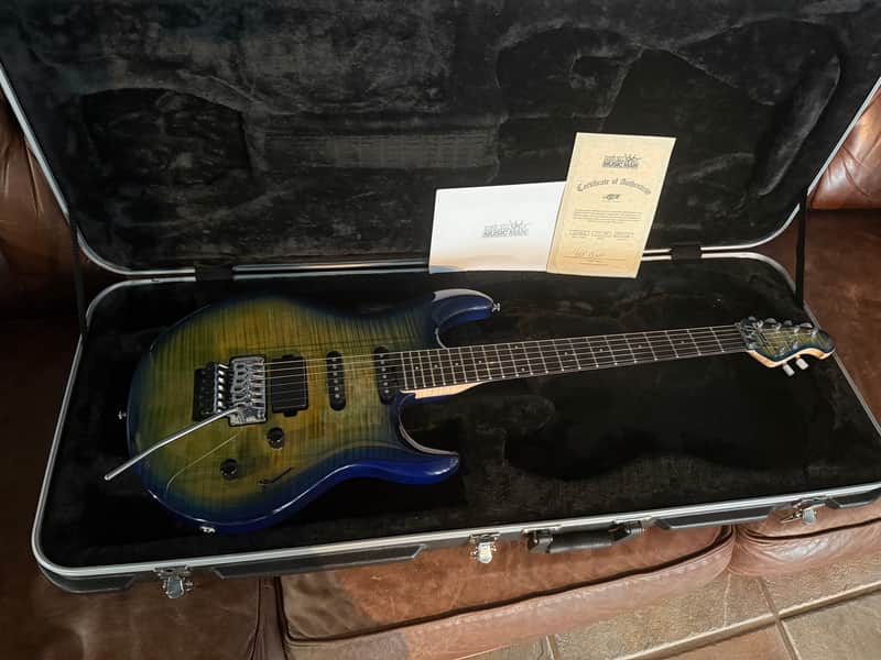 Ernie Ball Music Man L4 family reserve  2025