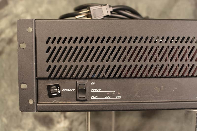 QSC USA 900 Watt Stereo Power Amplifier Rackmount | Reverb