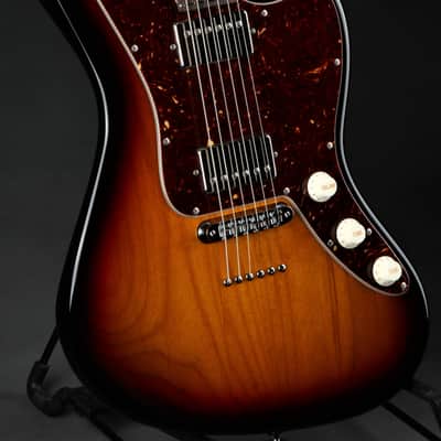 Suhr Classic JM Pro - 3 Tone Burst | Reverb Canada