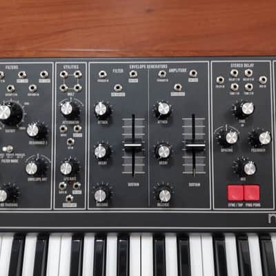Moog Matriarch Dark 49-Key Semi-Modular Analog Synthesizer 2020 - Present - Black / Black Panel image 4
