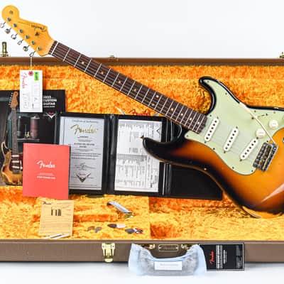 Fender Custom Shop 60 Stratocaster RW Relic 3 Color Sunburst #R127987 image 3