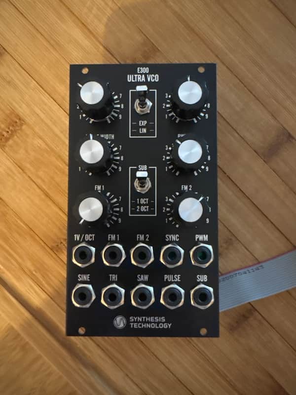 Synthesis Technology E300 Ultra VCO