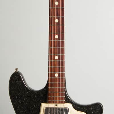 Wandre  Twist Semi-Hollow Body Electric Guitar (1962), hard shell case. image 8