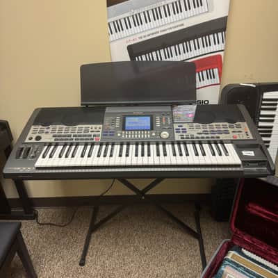 Yamaha PSR-9000 61-Key Arranger Workstation 2000s - Gray