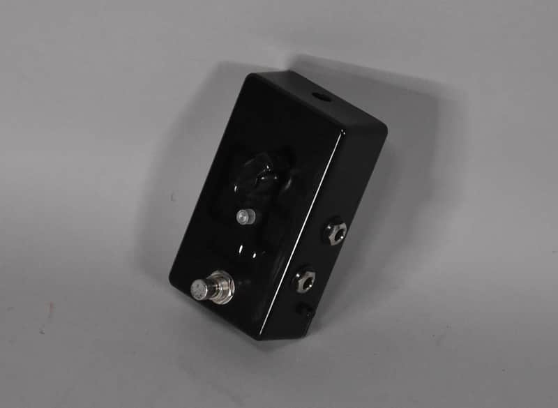 Demonfx 66 Boost Pedal With Channel Switch Latch image 1