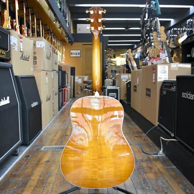 Taylor 217e Plus Special Edition Acoustic-electric Guitar Honeyburst w/AeroCase image 6