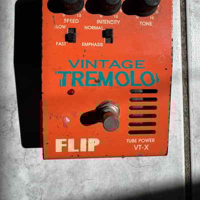 Guyatone Flip Vintage Tremolo | Reverb