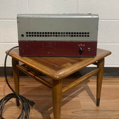 Challenger Amplifier co. CH618 1940’s Guitar Amplifier Head - Red / grey image 4