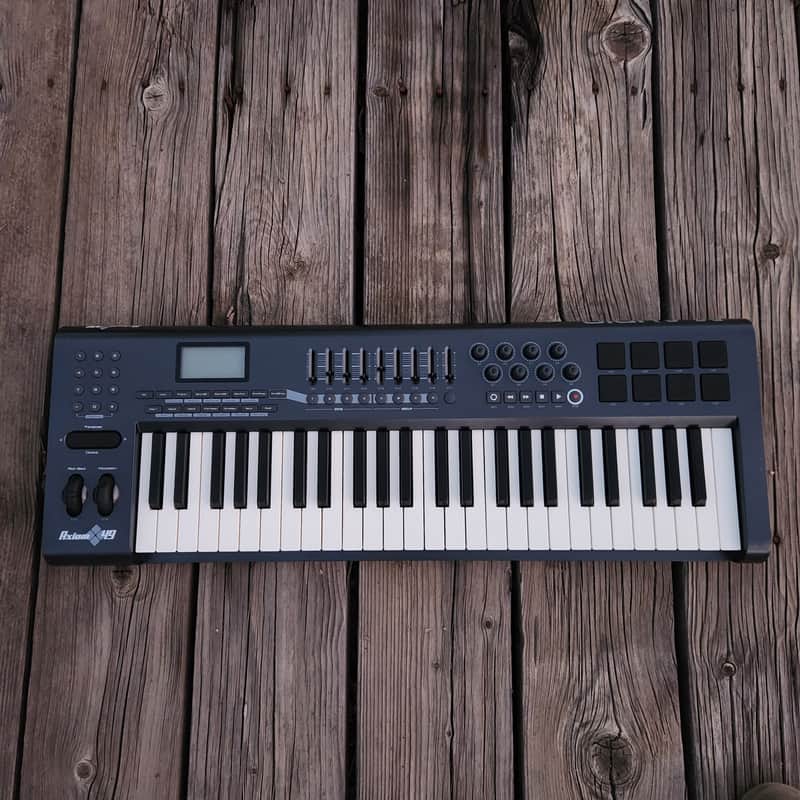 M-Audio Axiom 49 Key USB MIDI Keyboard Controller 2000s - Black