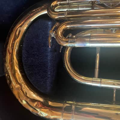 Conn 19I Euphonium – 1950s Vintage USA – Upright Bell image 3