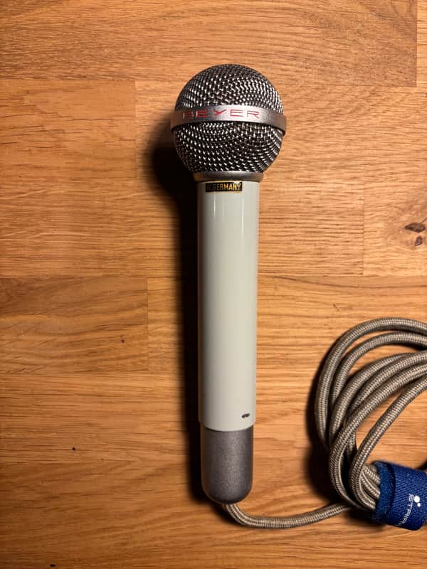 Beyerdynamic M 260 Ribbon Microphone image 1