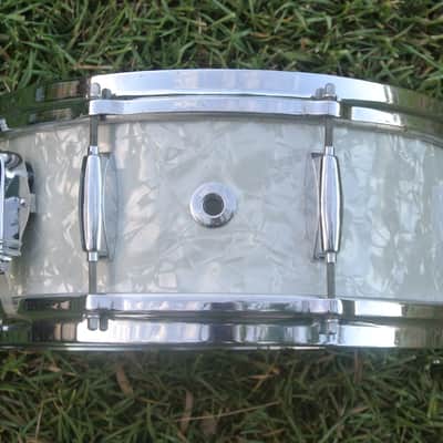 ✨ HARD-TO-FIND! Early 1960's GRETSCH 4157 NAME BAND SNARE DRUM in WMP ✨ RL934 image 3