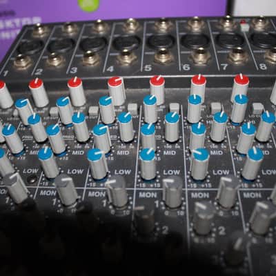 Carvin Powered Concert Series 1200-Watts 16-Channel Mixer w/Road Warrior Case C1644P (used) image 15