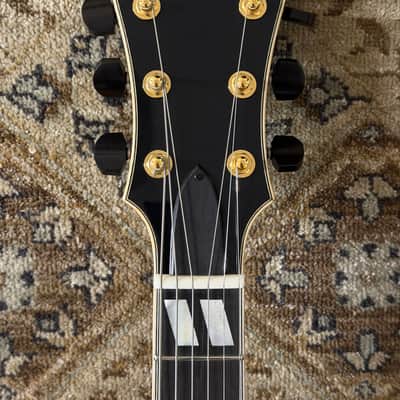Eastman AR580CE-HB Archtop Electric in Honeyburst w/ Hardcase & Free Pro Setup image 9