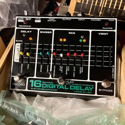 Electro-Harmonix 16 Second Digital Delay 2000s with FOOT CONTROLLER NOS image 2