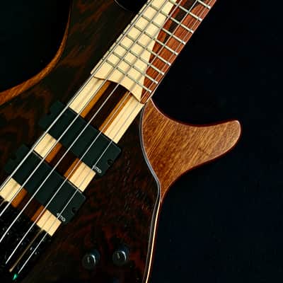 MGbass Desert 5 Strings – Wenge / Mahogany – Neck Through – EMG Electronics image 4