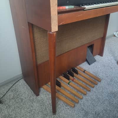 Thomas Organ AR-1 60s or 70s - Wood image 4