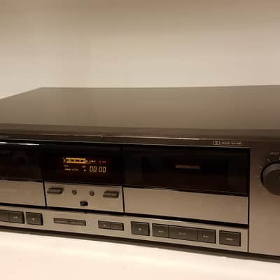 JVC TD-W77 Dual Cassette Deck image 3