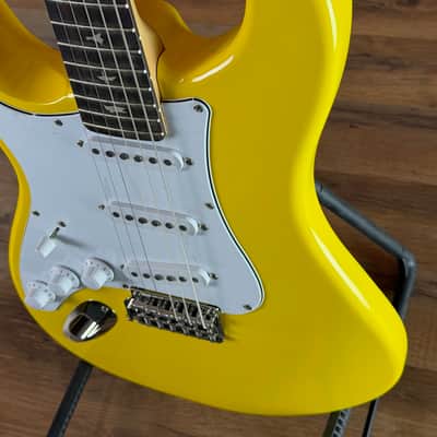 PRS SE Silver Sky Left-Handed Electric Guitar - Dandy Lion w/ Rosewood Fingerboard image 3