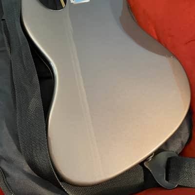 Fender Aerodyne Jazz Bass 1994-1995 Japan Dolphin Grey image 7