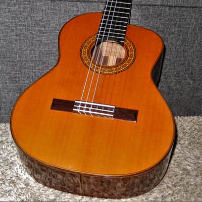 RARITY - KAZUO YAIRI Y15A 1988 - CONCERT GRADE CLASSICAL ALTO/REQUINTO GUITAR image 2