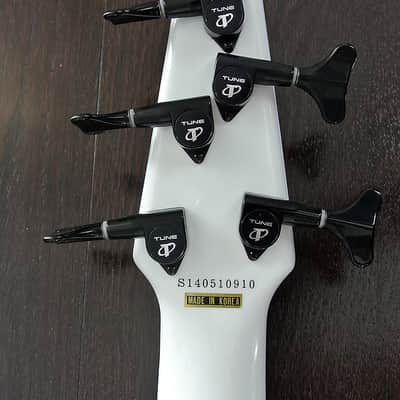 TUNE Bass Maniac TBJ51 NF - Fretless 5 String Bass - Snow White - NEW - Authorized Dealer image 5
