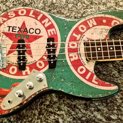 Disruptor Jazz Bass (Squire Parts-caster) - Racing Green Gloss image 1