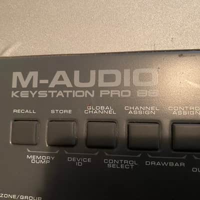 M-AUDIO KEYSTATION 88 PRO WEIGHTED ACTION CONTROLLER 2005-2010 - Silver image 16