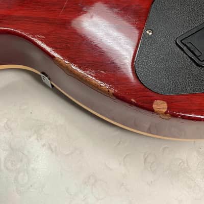 Gibson Les Paul Traditional Pro 3T with Tulip Locking Tuners 2016 - Honey Burst image 12