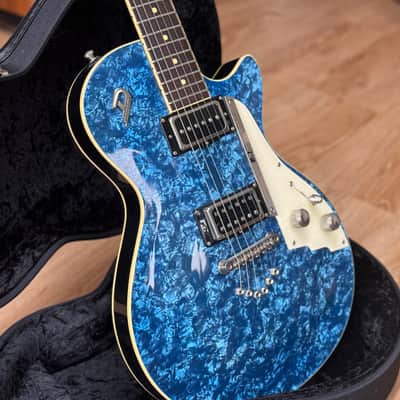Duesenberg 49er Pearl Blue 2010 - Pearl Blue with custom case image 1