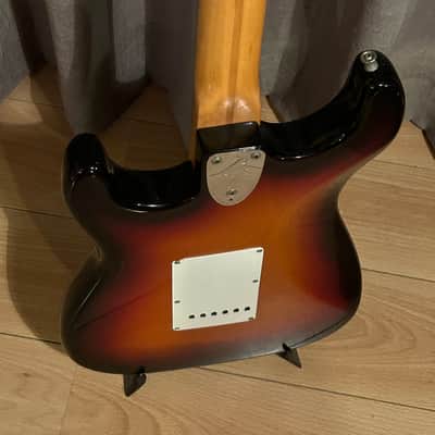 Fender Stratocaster 1975 signed by Carlos Santana, Maple Fretboard image 4