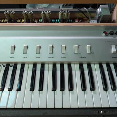 Porto combo suitcase Organ Italy Ideal CEI Noble vintage synth Farfisa/Starmaster-adjacent needs work Italian 1960’s blue grey tolex image 4