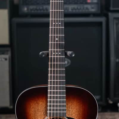 Martin 00DB Jeff Tweedy Signature Acoustic Guitar with Hardshell Case image 5