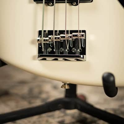 Fender American Professional II Jazz Bass - Olympic White with Hardshell Case image 10
