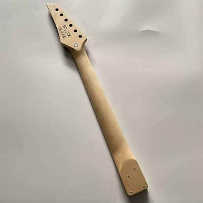 Ibanez Guitar Mikro PGM Short Scale Maple Wood Neck image 8