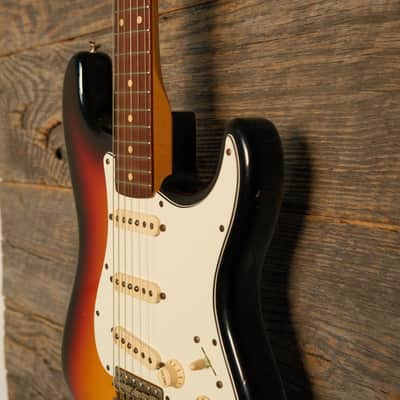 Used Fender Custom Shop '60 Reissue Stratocaster - 3-Tone Sunburst w/OHSC image 4