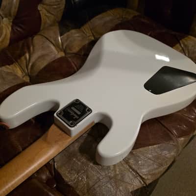 Jackson Custom Shop American Precision Bass Made In USA Pre-Fender White 4-StringEra 1987-1989 80s image 12