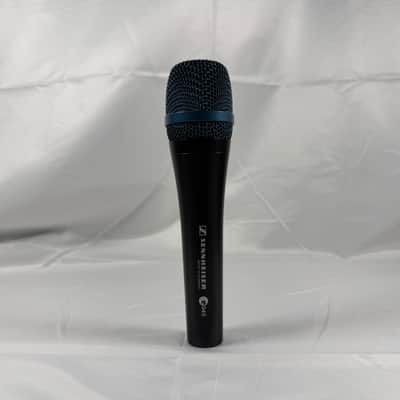 Sennheiser e945 Handheld Supercardioid Dynamic Vocal Microphone 2003 - Present - Black image 1