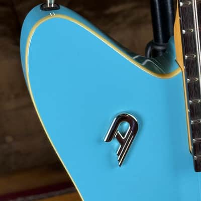 Duesenberg Kavalier Bass - Narvik Blue - incl. Case - NEW image 5