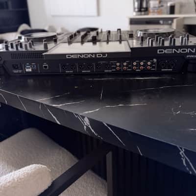 Denon Prime 4+ 4-Deck DJ System 2023 - Present - Black Bild 2