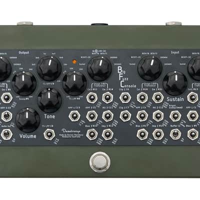 Dazatronyx Big Fuzz Console Fuzz Pedal