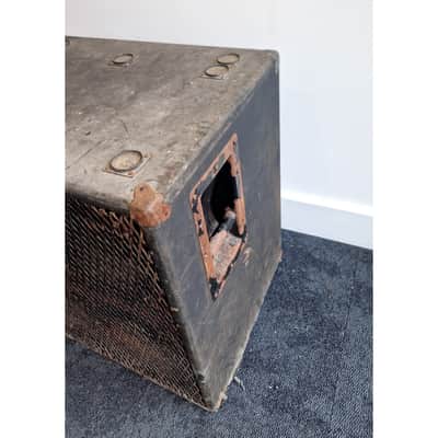 Trace Elliot 1048 - Bass Cabinet - Red Stripe - Spares or Repair image 8