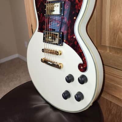 D’ Angelico Deluxe Atlantic Single Cutaway HH with Stoptail 2010’s - Antique White image 2