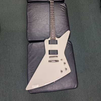 Epiphone Explorer '80s 2026 - Present - Classic White image 1
