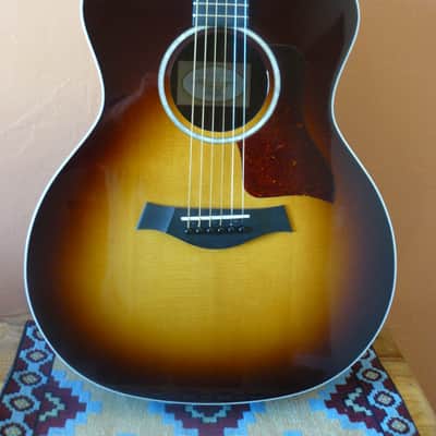 Taylor 214e SB DLX 2019 - Tabacco Sunburst image 1