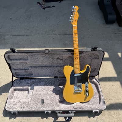 Fender American Professional II Telecaster with Maple Fretboard 2020 - Present - Butterscotch Blonde