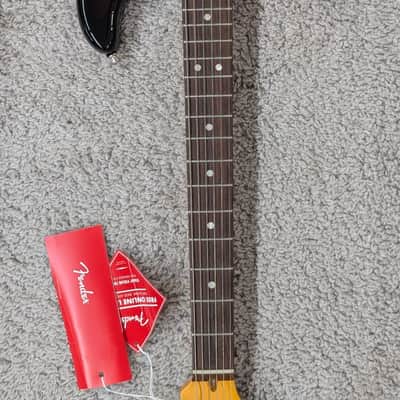 Fender American Ultra LEFTY Stratocaster, Rosewood Fretboard, Ultraburst Finish image 6